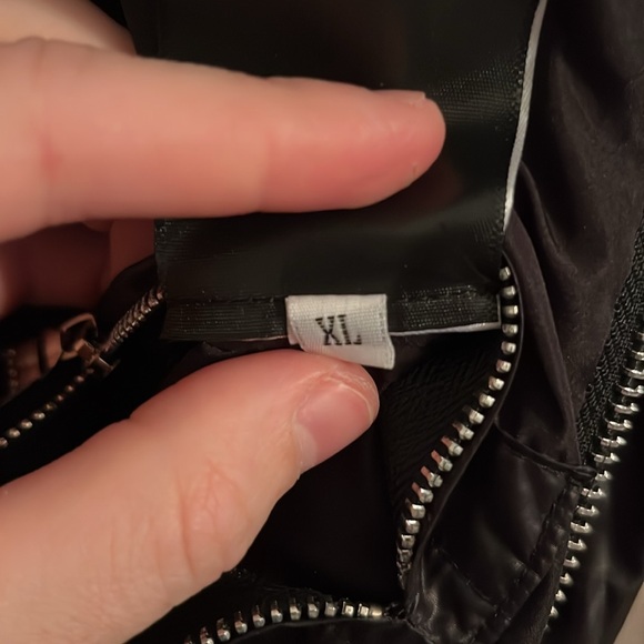 Gucci puffer jacket - Picture 8 of 8